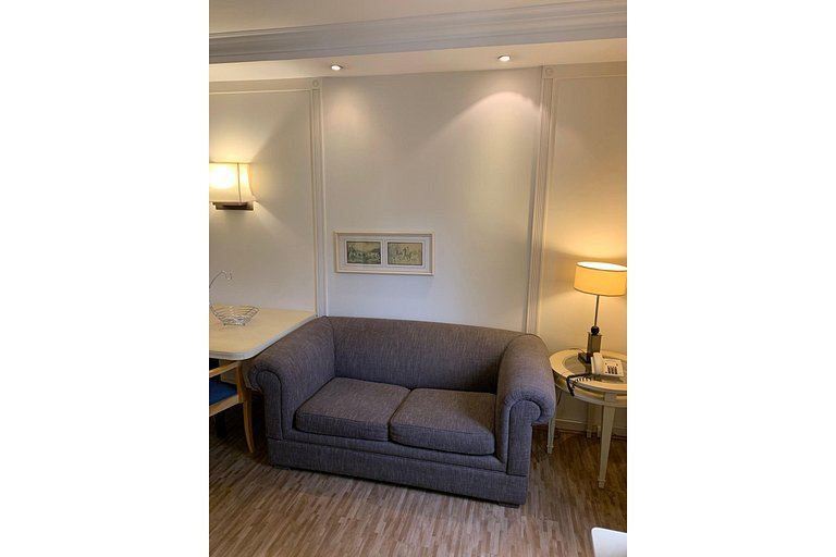 Charmoso Flat na Vila Oimpia