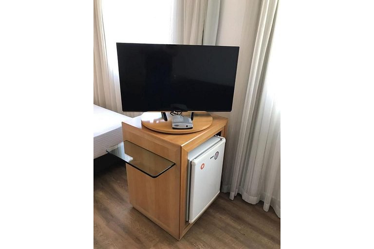 CHARMOSO FLAT NA OSCAR FREIRE