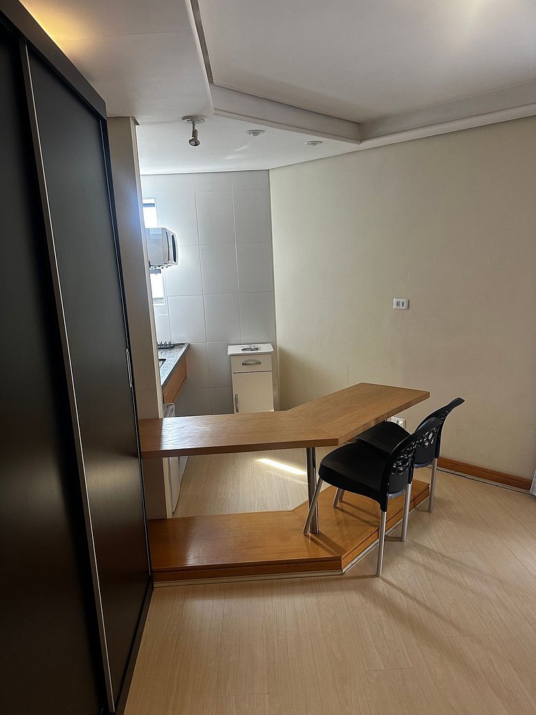 Flat na rua Sena Madureira - Bienal
