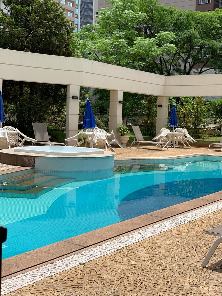 CHARMOSO FLAT NA VILA OLIMPIA