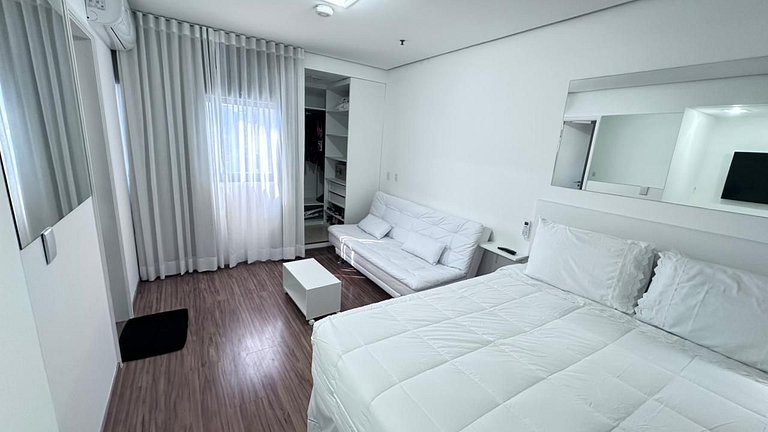 Charmoso Flat nas Nações Unidas Mercure